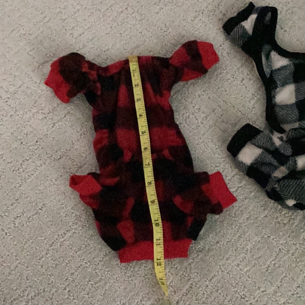 Bundle of two xs Plaid Dog Sweaters - Red and Black - Picture 4 of 4